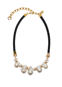 Lizzie Fortunato - Plaza Pearl Collar in Black