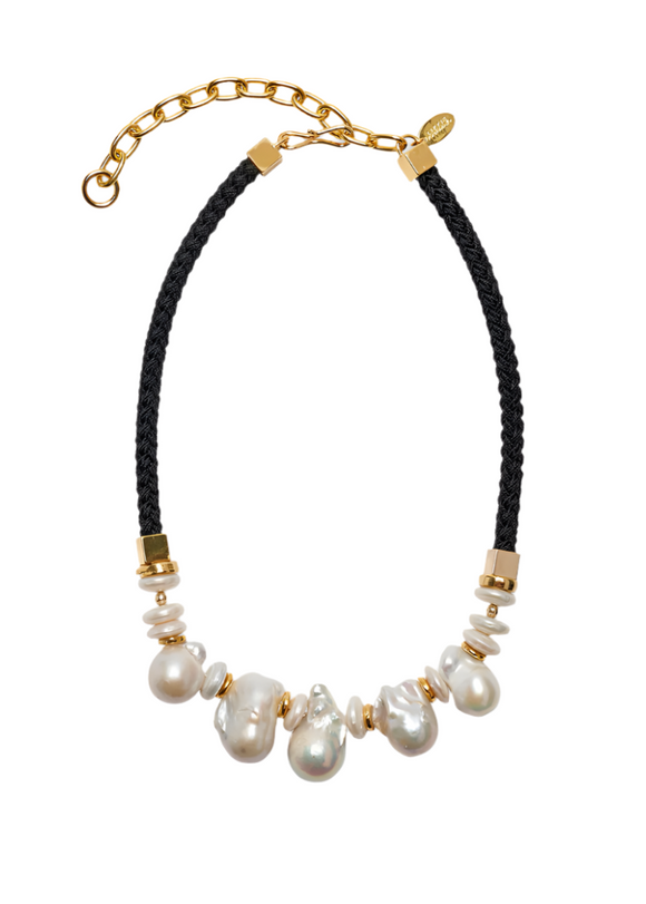 Lizzie Fortunato - Plaza Pearl Collar in Black