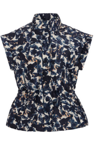 Marie Oliver - Lyndon Vest in Pyrite
